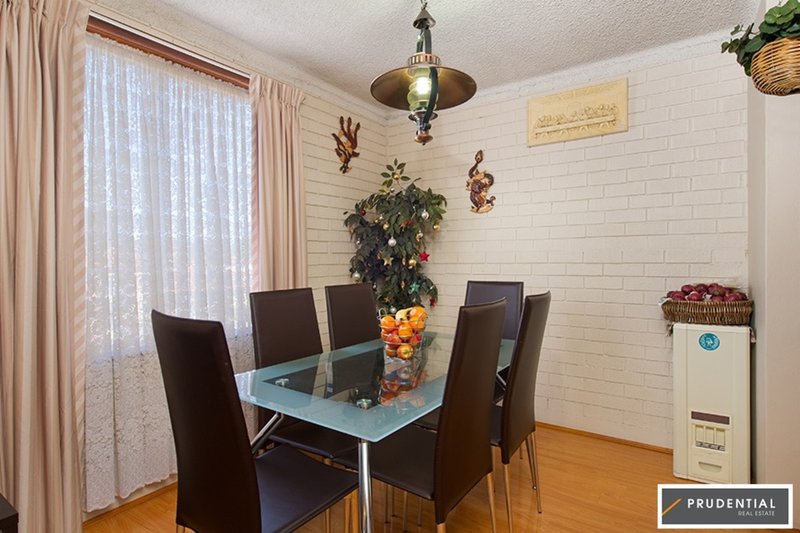 Photo - 2/1-9 Trafalgar Street, Glenfield NSW 2167 - Image 3