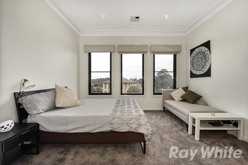 Photo - 21 Abbin Court, Rowville VIC 3178 - Image 10