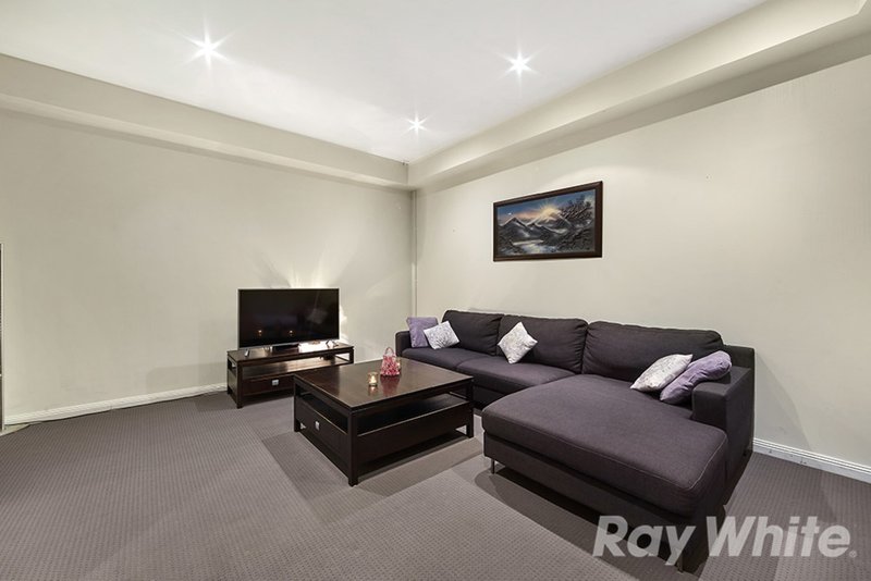 Photo - 21 Abbin Court, Rowville VIC 3178 - Image 13