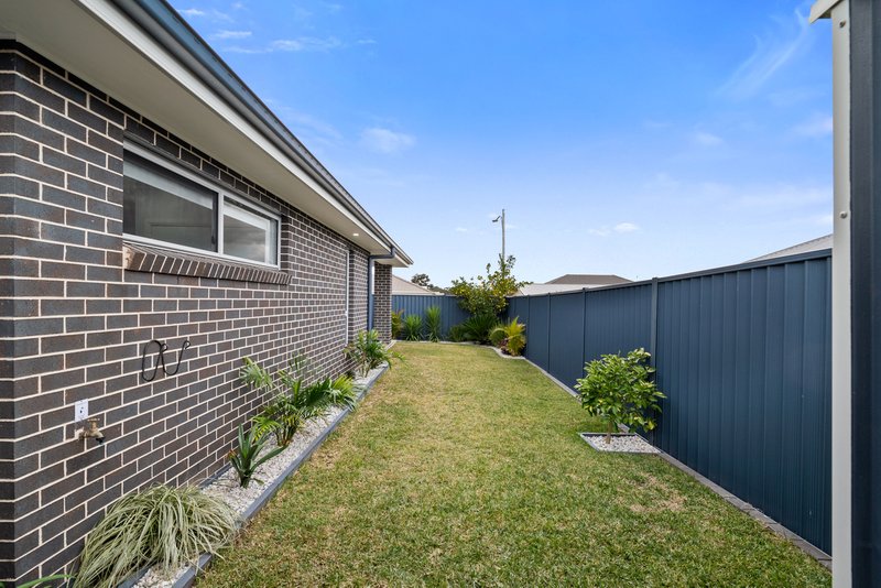 Photo - 21 Abidi Street, Spring Farm NSW 2570 - Image 13