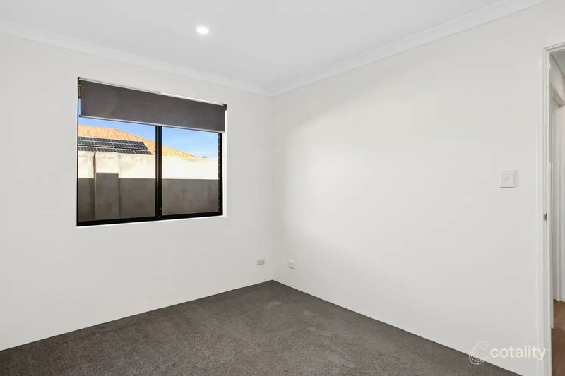 Photo - 21 Addingham Drive, Ellenbrook WA 6069 - Image 7