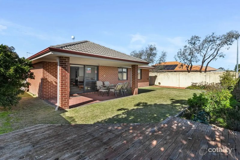 Photo - 21 Addingham Drive, Ellenbrook WA 6069 - Image 8