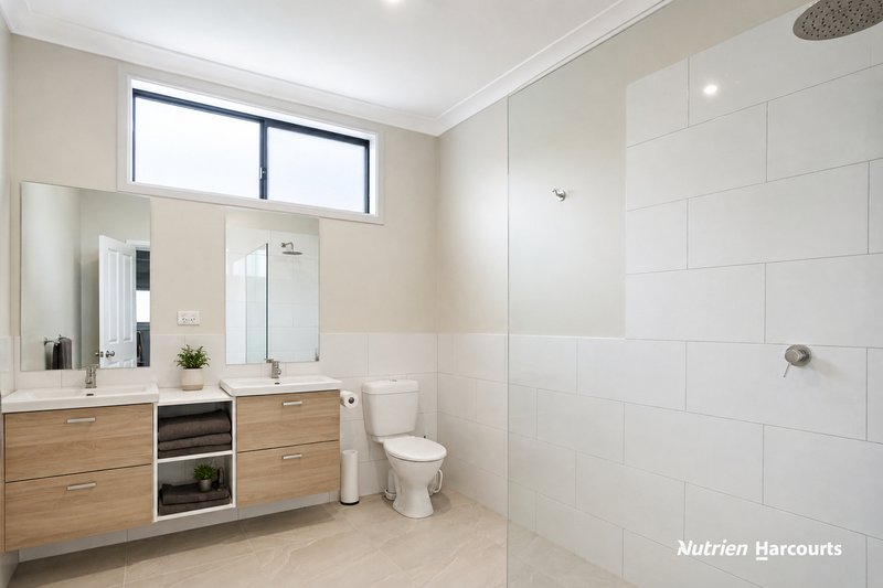 Photo - 21 Addison Street, Casterton VIC 3311 - Image 2