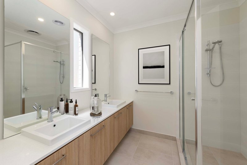 Photo - 21 Agate Way, Mickleham VIC 3064 - Image 5