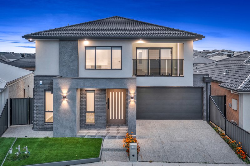 21 Akashi Crescent, Craigieburn VIC 3064