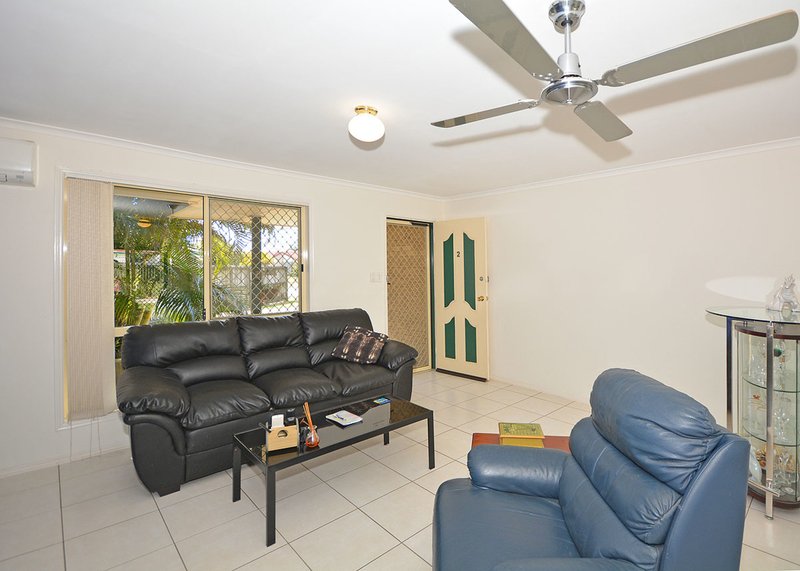 Photo - 2/1 Alana Court, Torquay QLD 4655 - Image 19