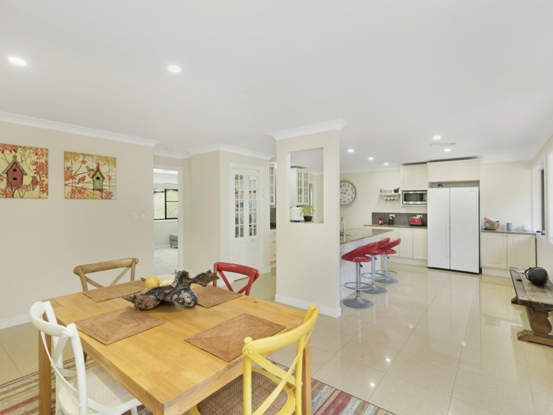 Photo - 21 Albert Evans Drive, Worongary QLD 4213 - Image 6