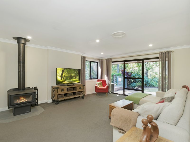 Photo - 21 Albert Evans Drive, Worongary QLD 4213 - Image 7