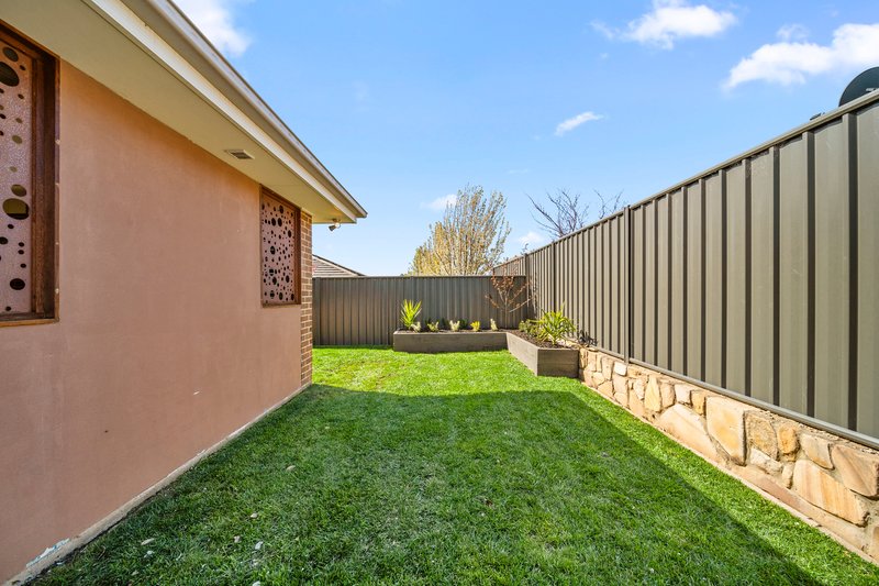 Photo - 21 Alchin Street, Googong NSW 2620 - Image 28