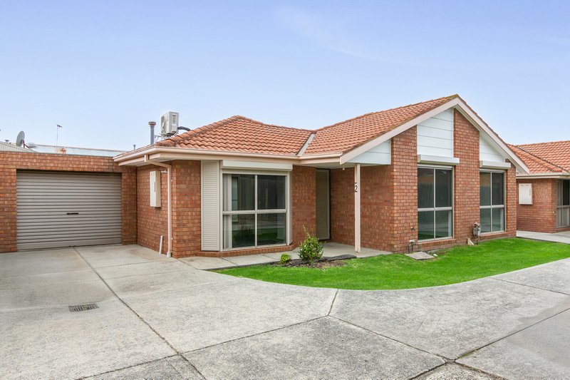 Photo - 2/1 Alexander Avenue, Thomastown VIC 3074 - Image 1