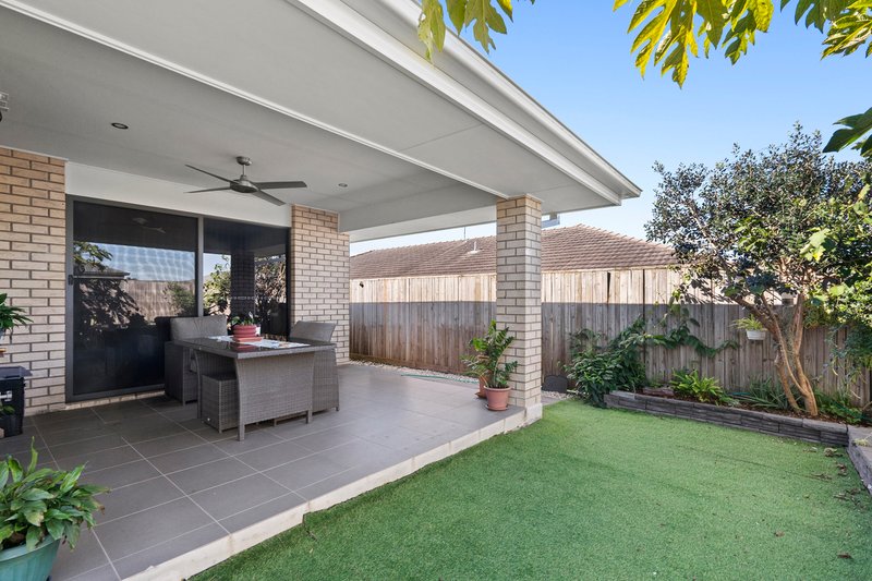 Photo - 21 Allerton Park Drive, Park Ridge QLD 4125 - Image 11
