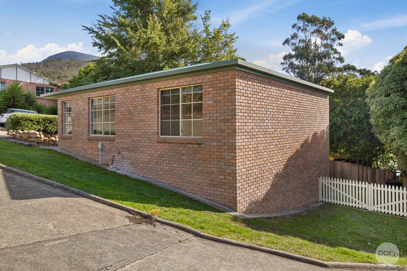 Photo - 2/1 Allport Place, Lenah Valley TAS 7008 - Image 21