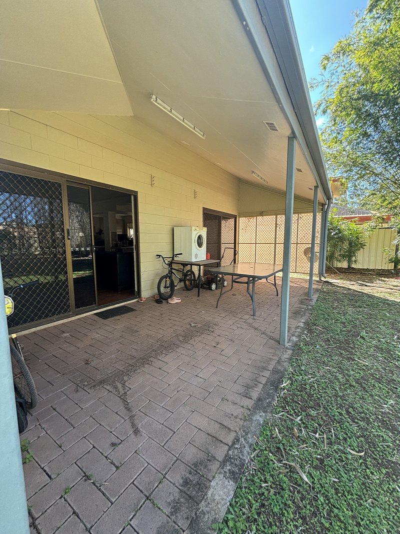 Photo - 21 Alstonia Drive, Nanum QLD 4874 - Image 7