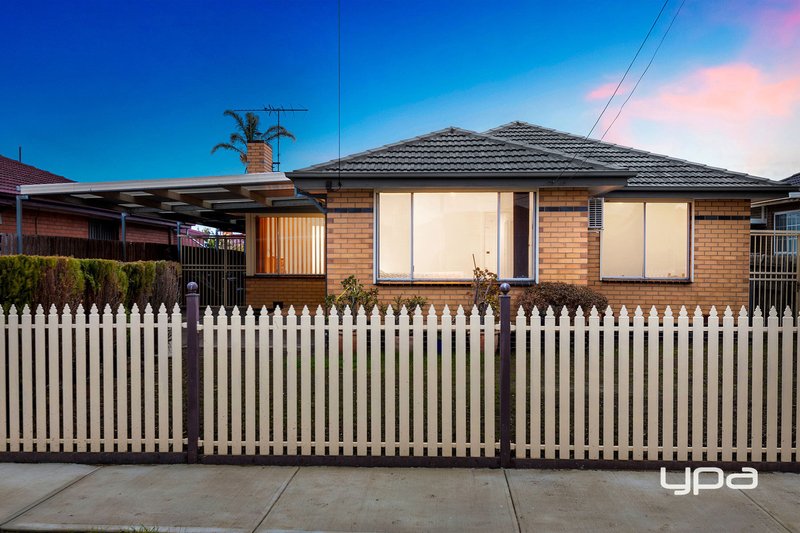 Photo - 21 Alvina Street, Sunshine North VIC 3020 - Image 2