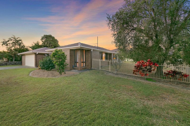 Photo - 21 Amarna Street, Eight Mile Plains QLD 4113 - Image 20