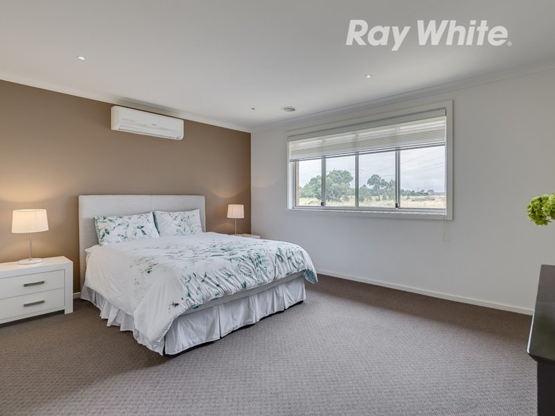 Photo - 21 Amphion Street, Epping VIC 3076 - Image 5