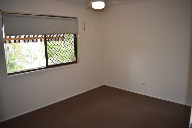 Photo - 21 Amy Drive, Beenleigh QLD 4207 - Image 7