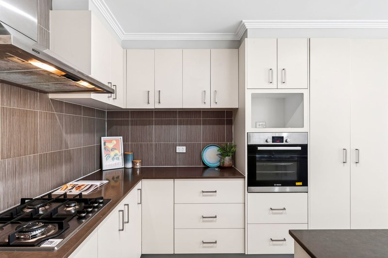 Photo - 21 Anchorage Street, Harrison ACT 2914 - Image 10