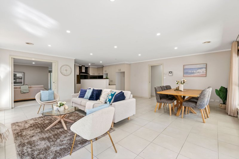 Photo - 21 Anchorage Street, Harrison ACT 2914 - Image 12