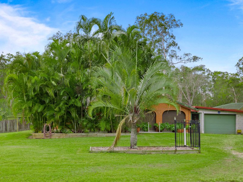 Photo - 21 Anembo Avenue, Pimpama QLD 4209 - Image 2