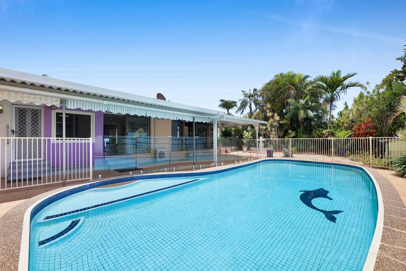 Photo - 21 Arcadia Drive, Mermaid Waters QLD 4218 - Image 24