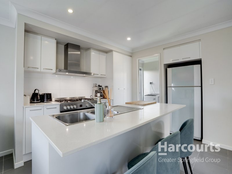 Photo - 21 Archer Crescent, Redbank Plains QLD 4301 - Image 5