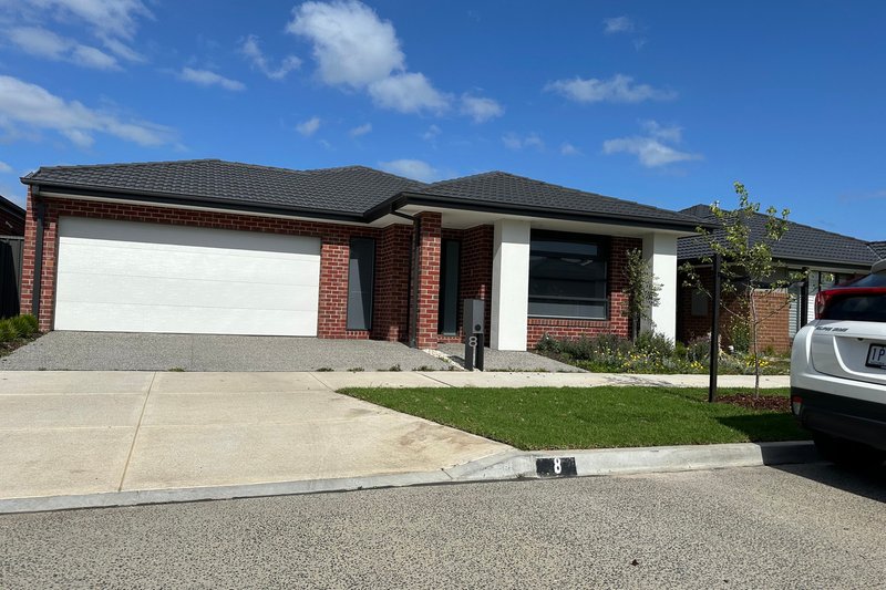 21 Arctic Street, Clyde North VIC 3978