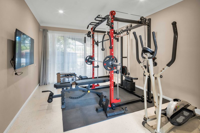 Photo - 21 Armidale Crescent, Helensvale QLD 4212 - Image 19