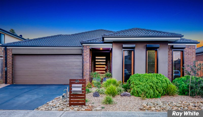 Photo - 21 Arrowgrass Drive, Point Cook VIC 3030 - Image 1