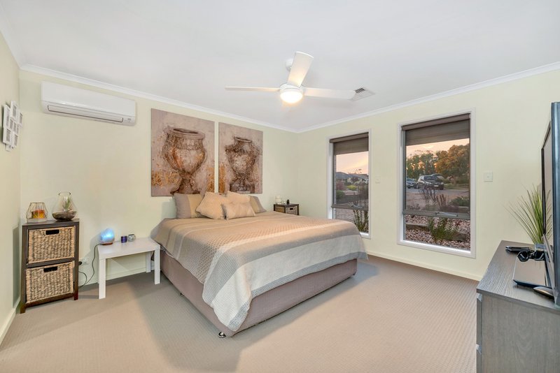 Photo - 21 Ascot Circuit, Golden Grove SA 5125 - Image 15