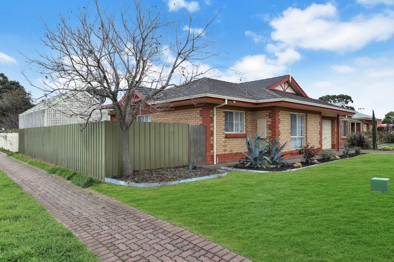 Photo - 2/1 Ashington Court, Findon SA 5023 - Image 11