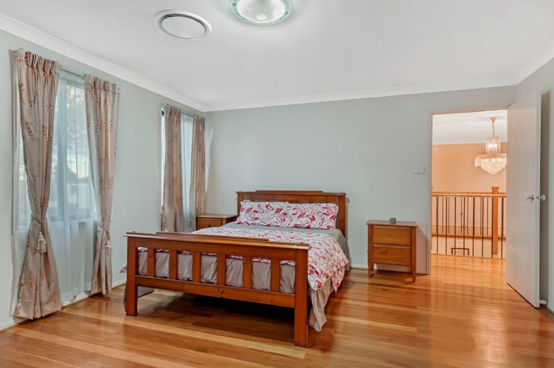 Photo - 21 Ashtead Parade, Stanhope Gardens NSW 2768 - Image 10