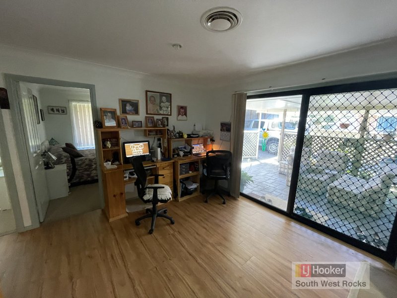 Photo - 21 Athol Elliott Place, South West Rocks NSW 2431 - Image 7