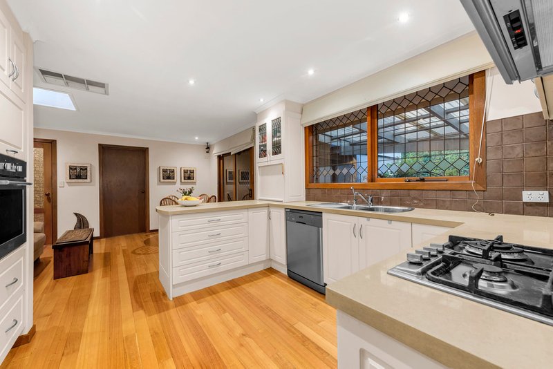 Photo - 2/1 Aubrey Street, Vermont VIC 3133 - Image 4