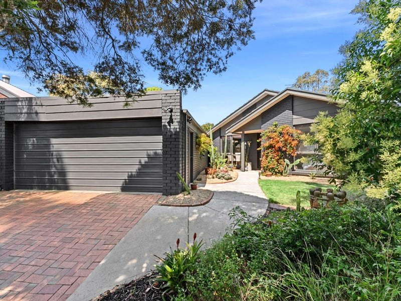 Photo - 21 Australis Close, Langwarrin VIC 3910 - Image 14