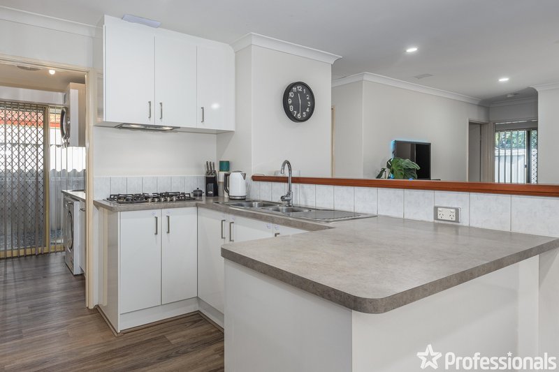 Photo - 21 Azure Lane, Warnbro WA 6169 - Image 10