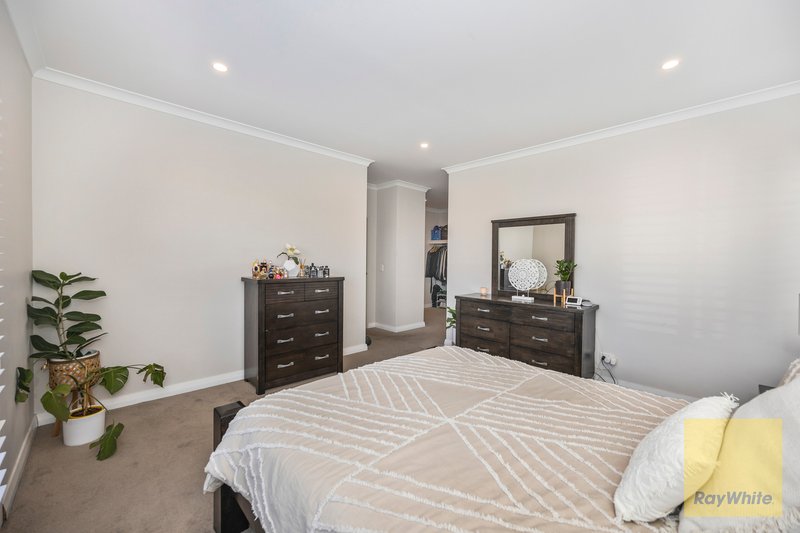 Photo - 21 Bagatelle Road, Landsdale WA 6065 - Image 4