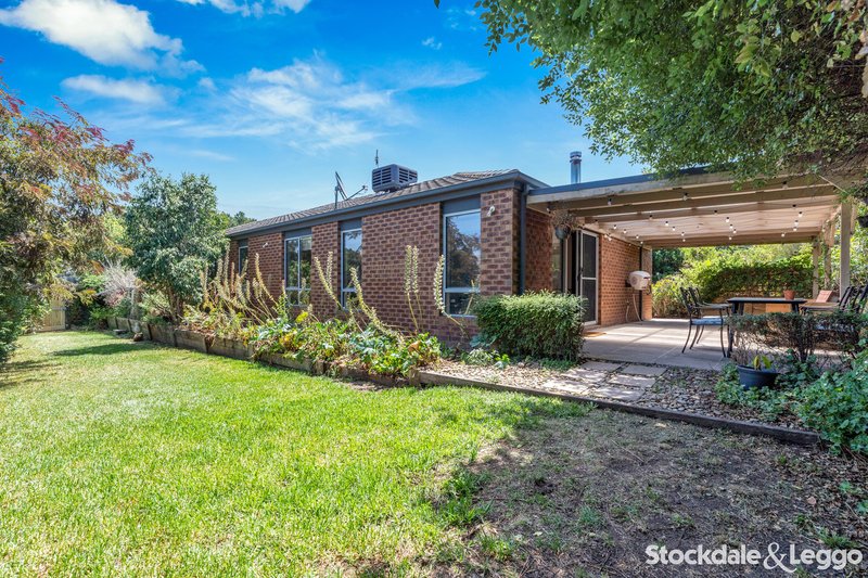 Photo - 21 Baggygreen Street, Sunbury VIC 3429 - Image 9