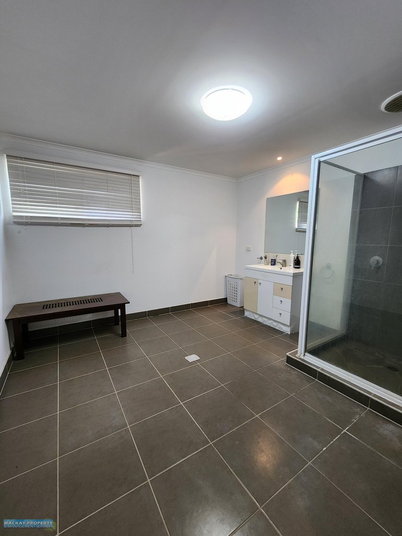 Photo - 21 Baker Street, Nebo QLD 4742 - Image 15