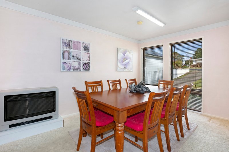 Photo - 21 Balfour Street, Oberon NSW 2787 - Image 5