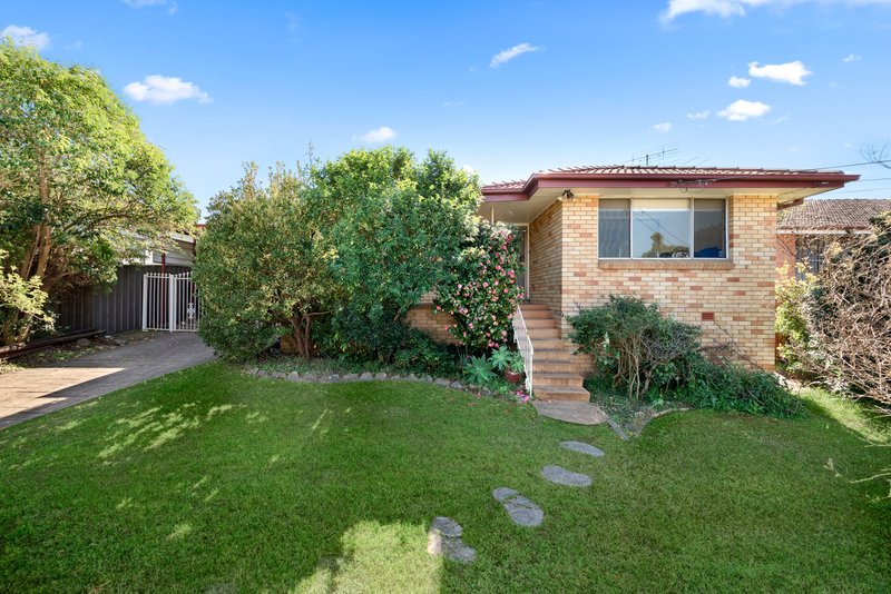 21 Balmoral Drive, Cambridge Park NSW 2747