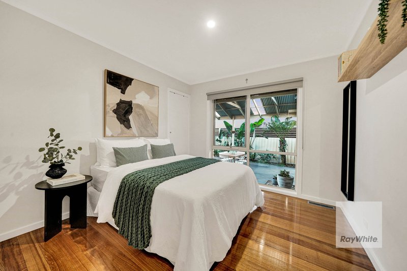 Photo - 21 Bamford Avenue, Westmeadows VIC 3049 - Image 22