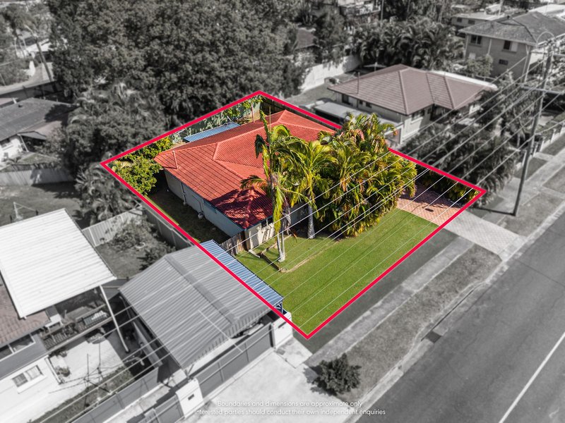 Photo - 21 Barbaralla Drive, Springwood QLD 4127 - Image 6