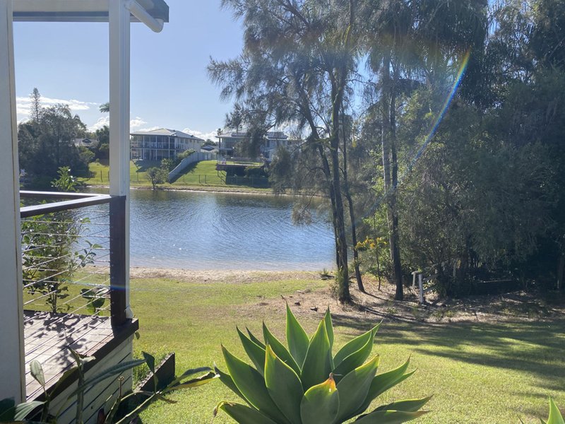 Photo - 2/1 Barbet Place, Burleigh Waters QLD 4220 - Image 2