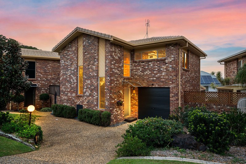 Photo - 2/1 Barnes Drive, Buderim QLD 4556 - Image 1