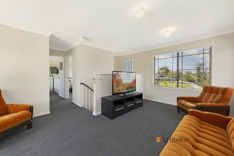 Photo - 21 Barragoola Road, Blue Haven NSW 2262 - Image 6