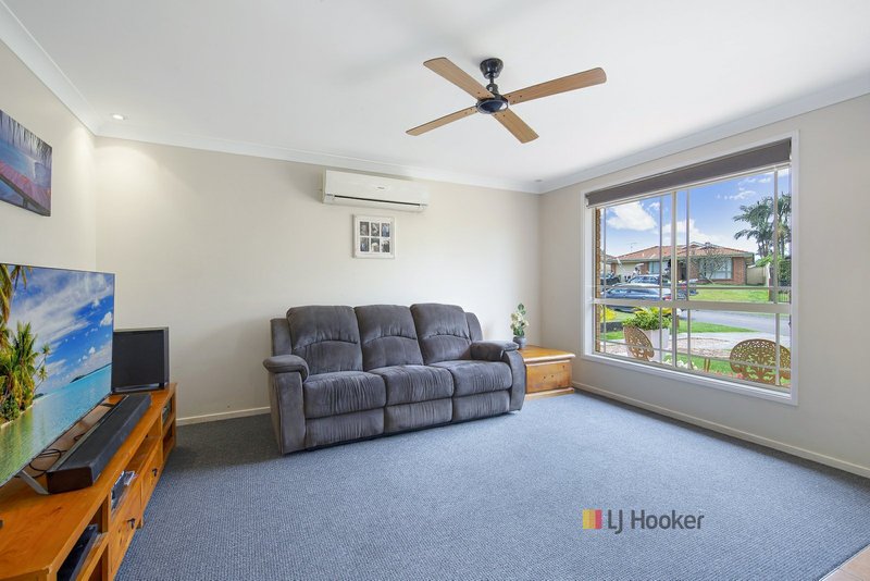 Photo - 21 Barragoola Road, Blue Haven NSW 2262 - Image 11