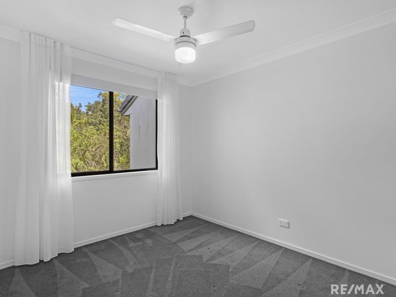 Photo - 2/1 Barratt Street, Coomera QLD 4209 - Image 8