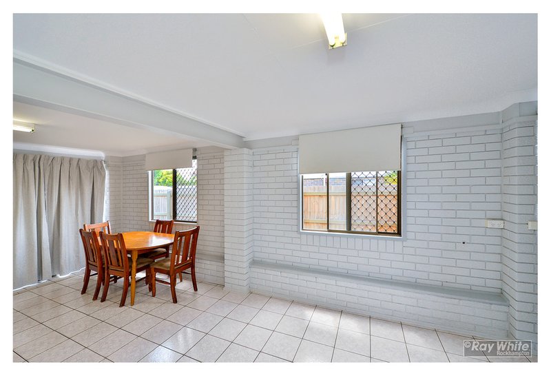 Photo - 21 Barrett Street, Norman Gardens QLD 4701 - Image 17