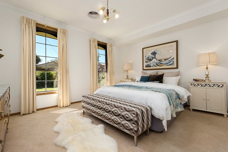 Photo - 21 Bartrop Street, Reservoir VIC 3073 - Image 2